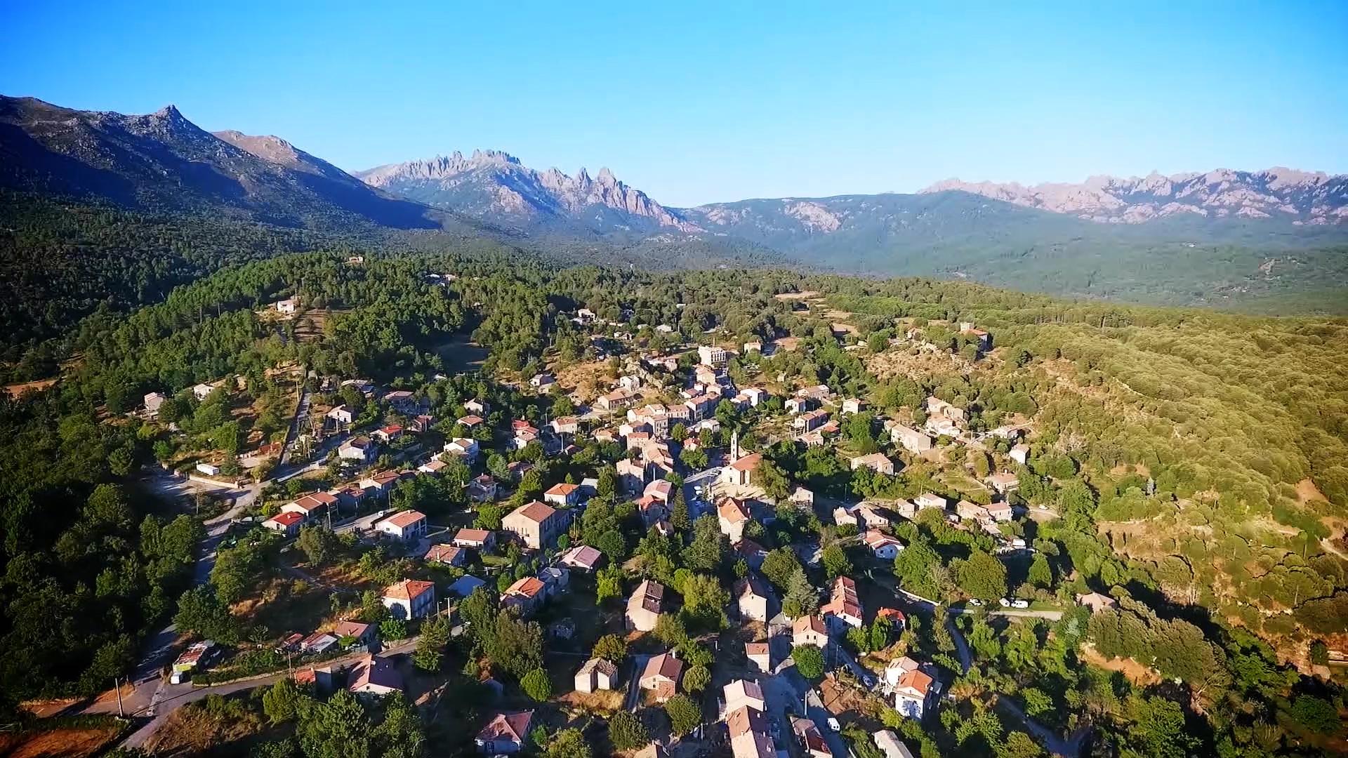 Отель Sole E Monti Куэнца Экстерьер фото
