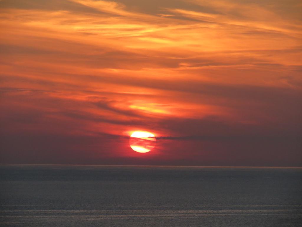 Отель Sole E Monti Куэнца Экстерьер фото